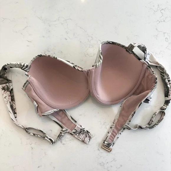 Bikini Top - Picture 2 of 3